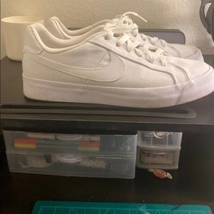 Im not sure if their women shoes but if they are they would be 8 in men